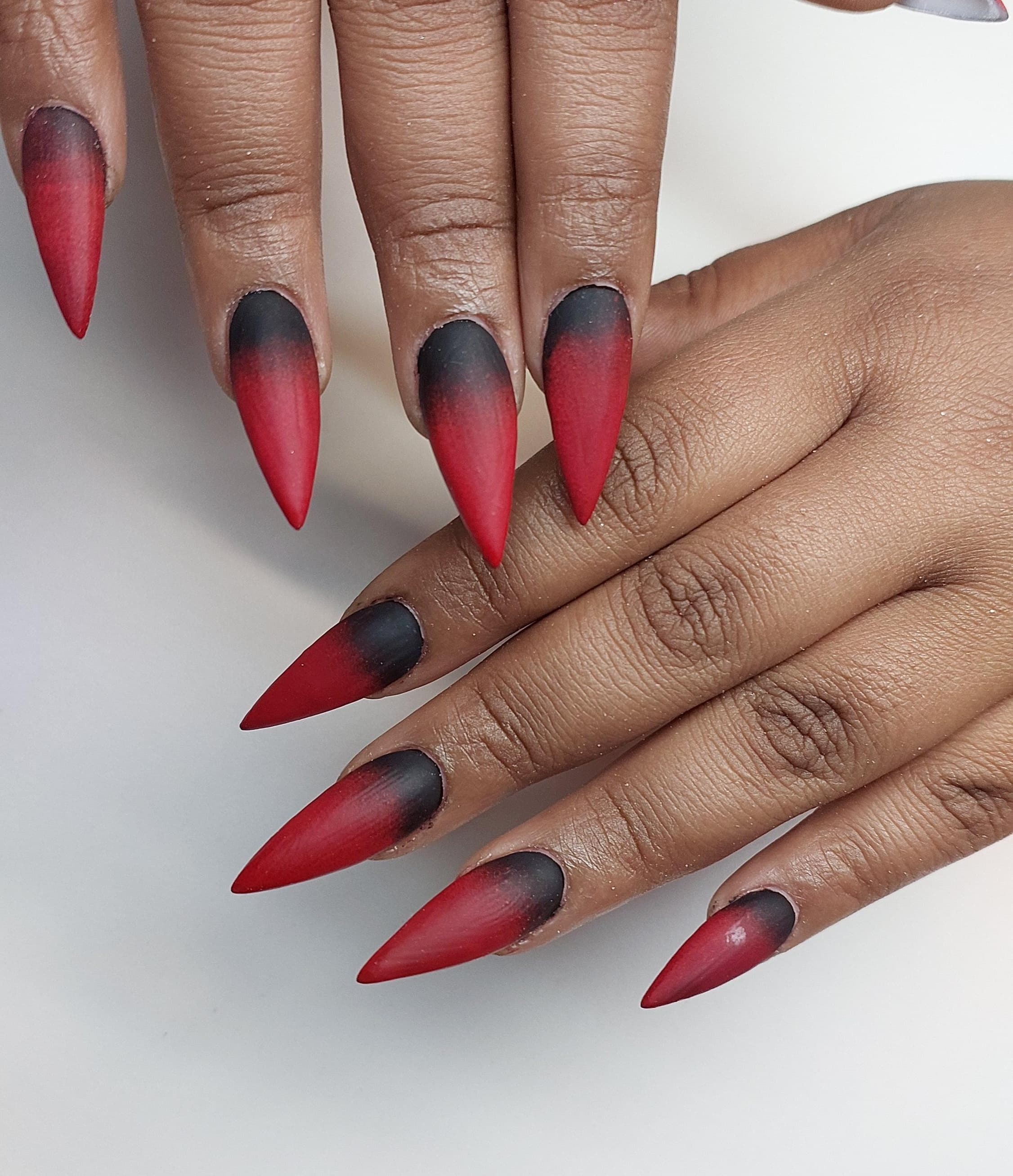 Ombre/Two-Toned Nails